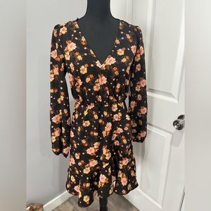 NWT ABOUND small long sleeve mini dress
